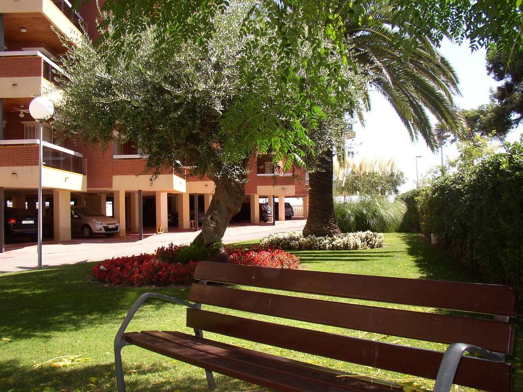 Apartamentos Alquihouse Vilafortuny Cambrils Εξωτερικό φωτογραφία